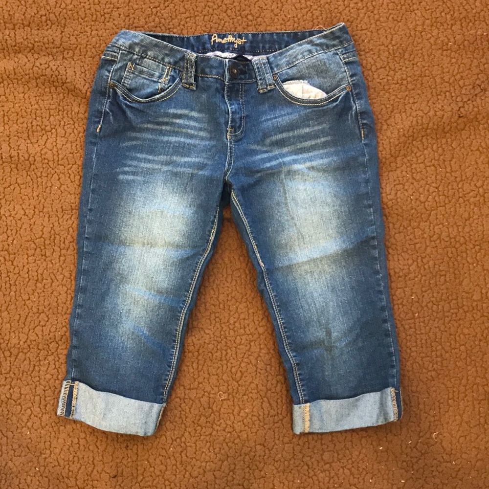 Blue cropped jean